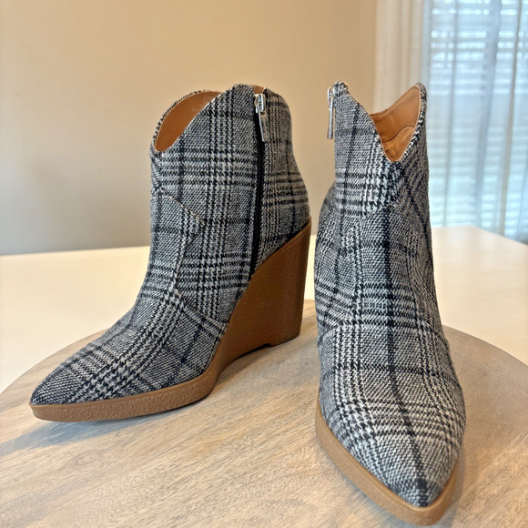 Jessica Simpson Plaid Wedge Ankle Boots – Pointed Toe Booties – Women’s Size 9 - Picture 1 of 10